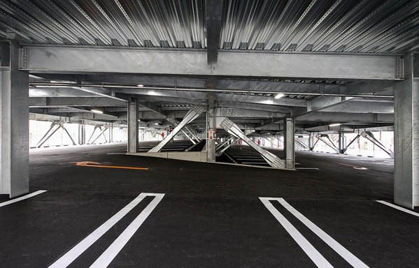 徳島大学（蔵本）立体駐車場